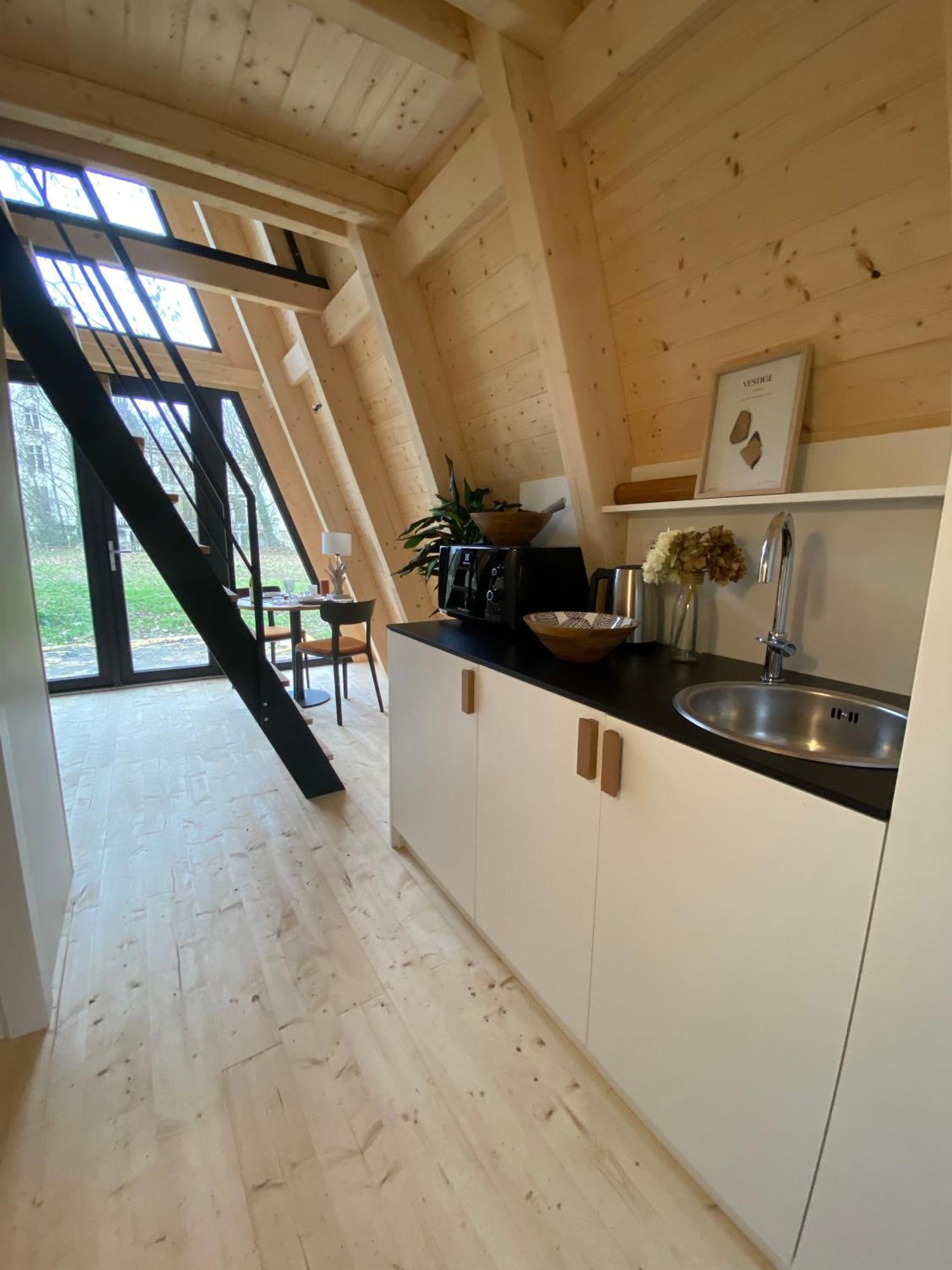 Ecolodges De Reve Dans Un Chateau De Conte De Fees Les-Trois-Moutiers Extérieur photo