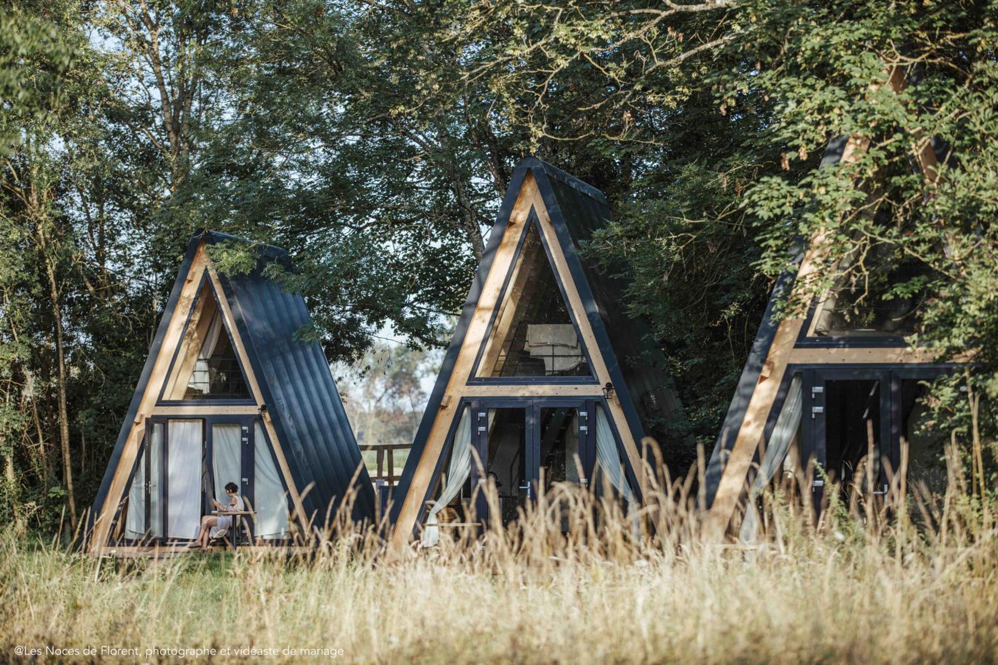 Ecolodges De Reve Dans Un Chateau De Conte De Fees Les-Trois-Moutiers Extérieur photo